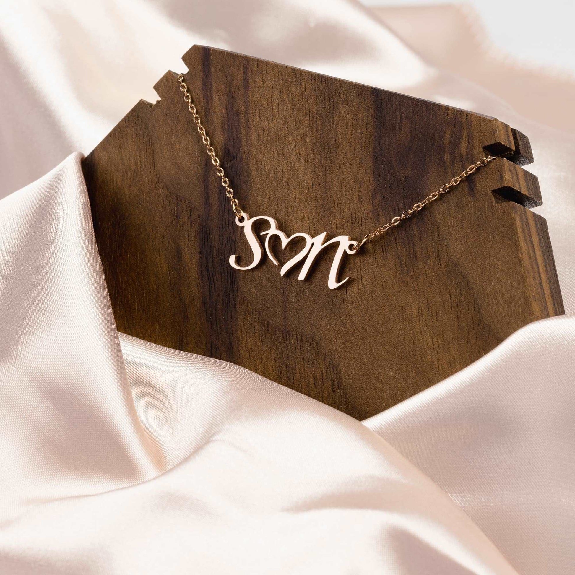 Initial Name Jewelry, Cute Heart Necklace for Her, Minimalist Dainty Name Necklace