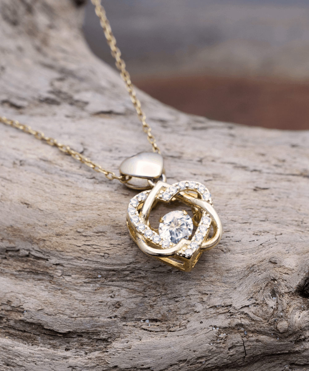 Heart Necklace Gift, Minimalist Mother's Day Gift, Necklace Ideas for Her, Gift for Her